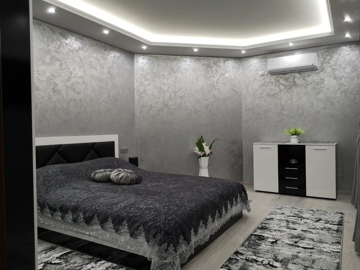 City Apartments - A Brand New Luxury & Comfy 2 Асеновград Екстериор снимка
