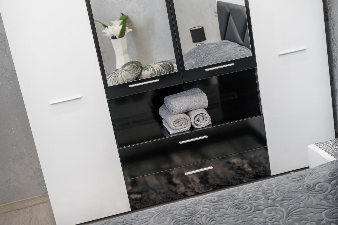 City Apartments - A Brand New Luxury & Comfy 2 Асеновград Екстериор снимка